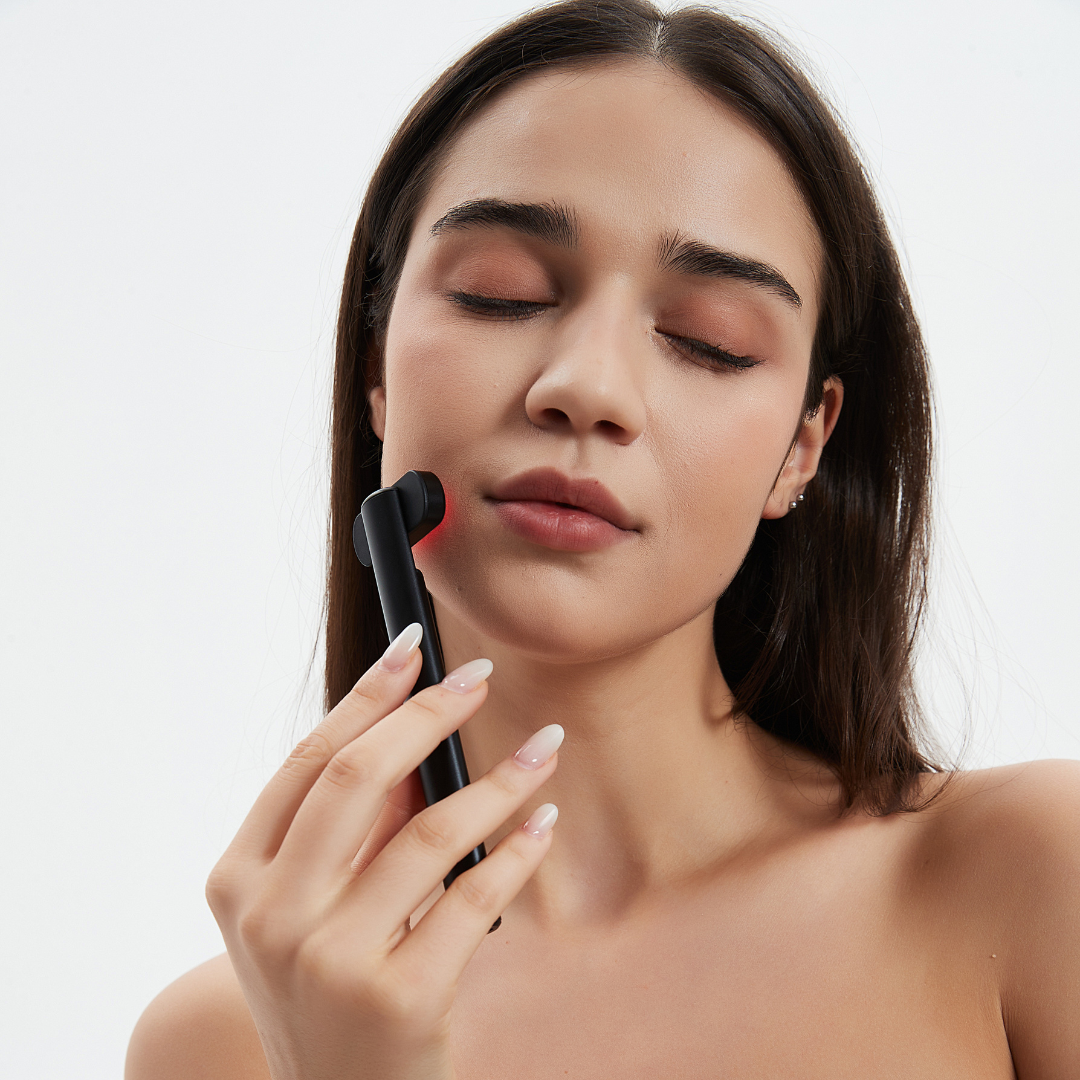 Dispositivo LED Microvibración y Microcorriente con Terapia de Calor