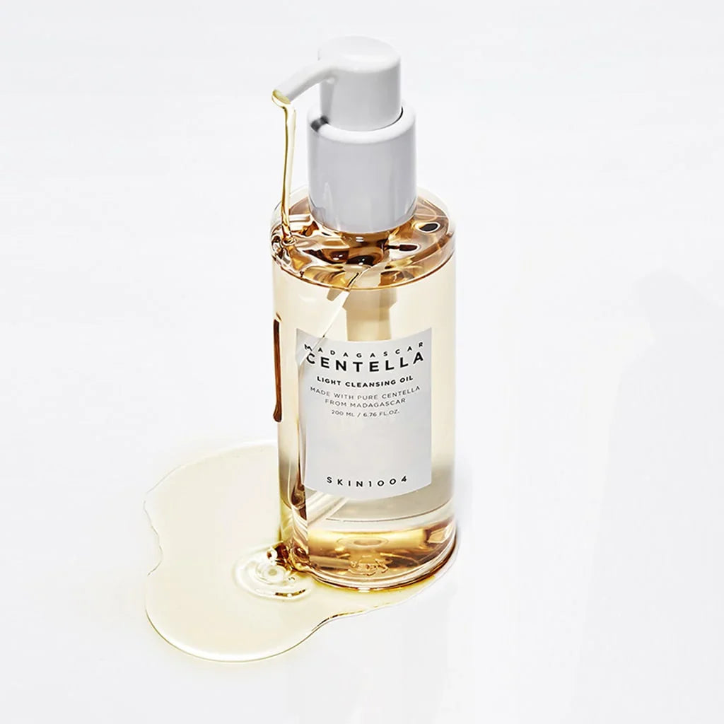 MADAGASCAR CENTELLA LIGHT CLEANSING OIL 30ML