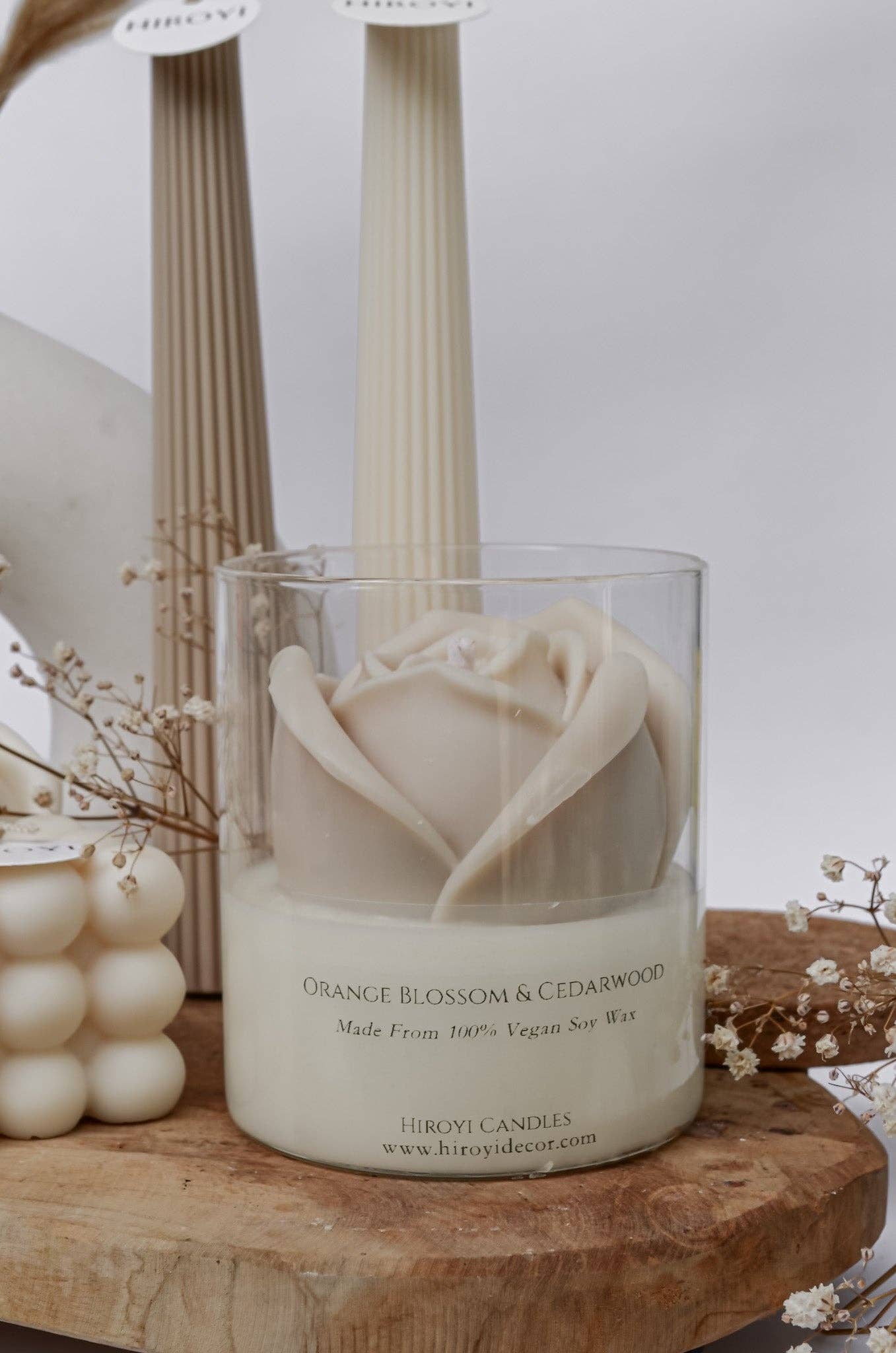 Vela aromática de rosas beige: Limón y Lavanda