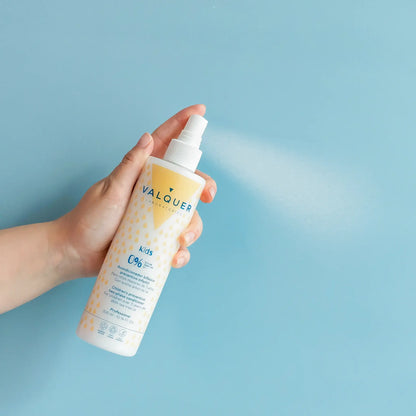 Acondicionador Bifásico Preventivo Infantil 300ml - Valquer® | Sin Aclarado Niños
