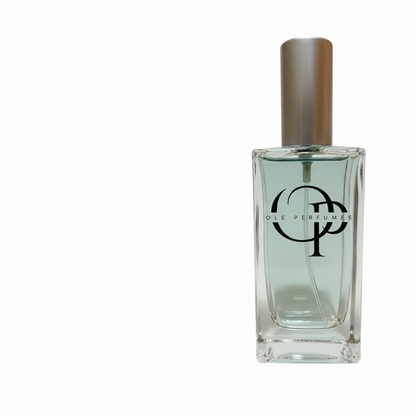 Perfume inspirado en Ultraviolet de Paco Rabanne con fondo blanco