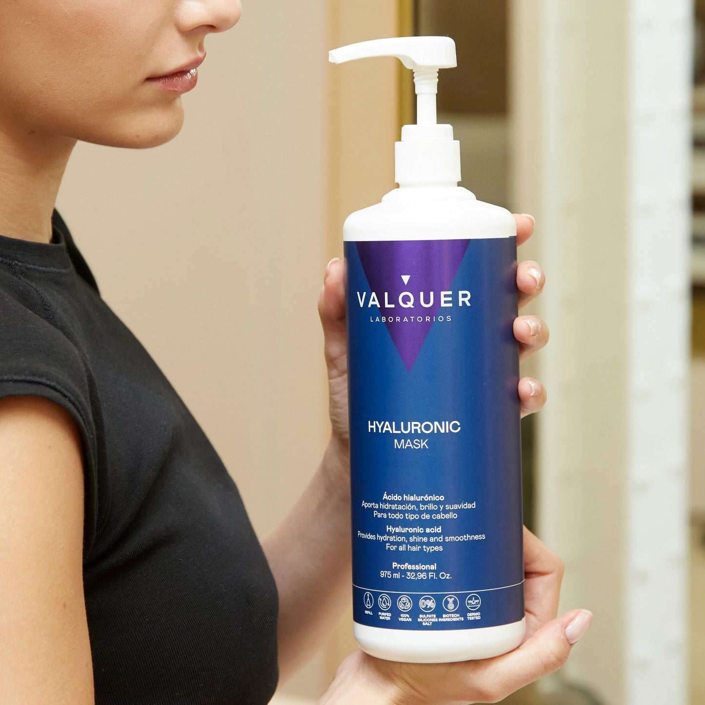 Mascarilla Capilar con Ácido Hialurónico Valquer 275ml - Hidratación Profunda y Brillo Intenso